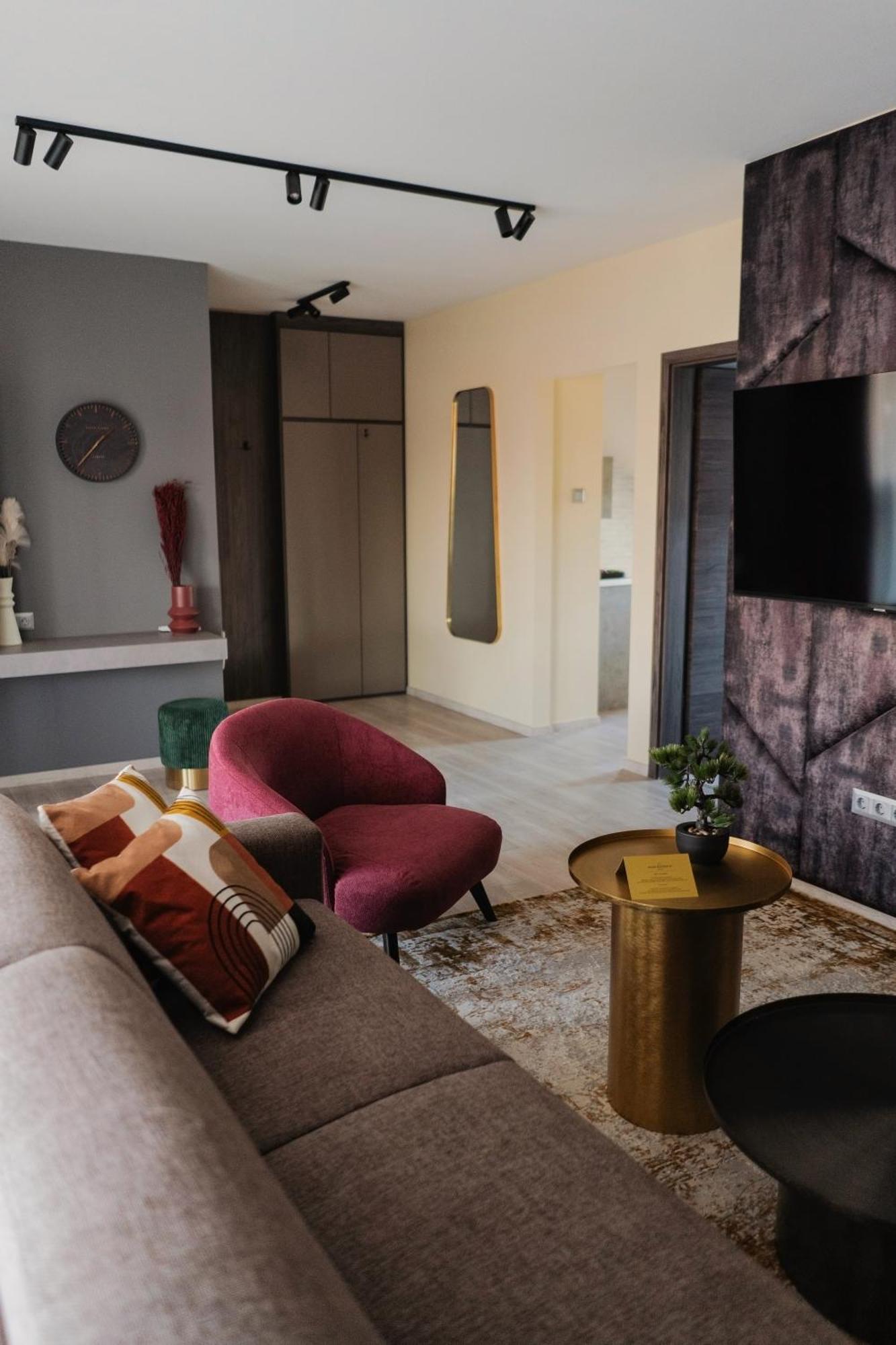 Riva Boutique Hotel 4*